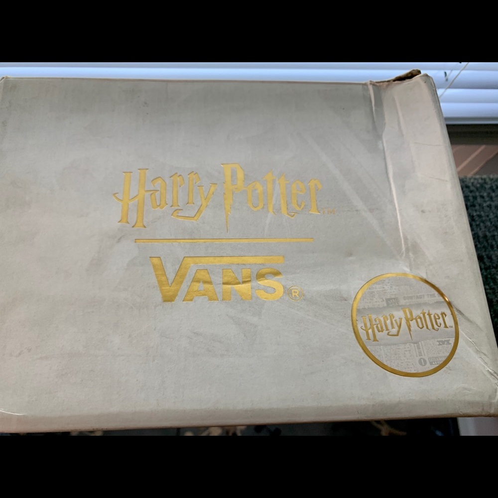 Vans x Harry Potter Sk8 Hi Gryffindor Skate Shoe